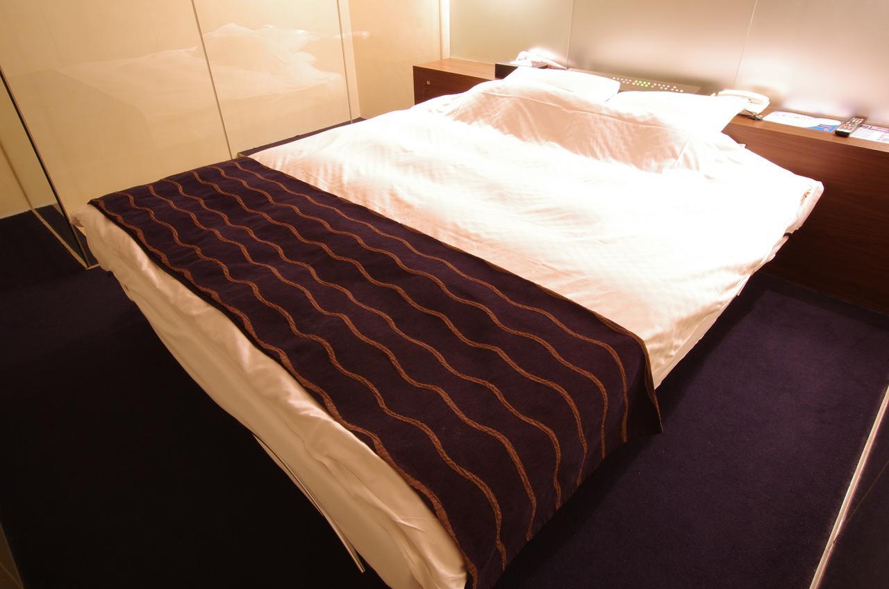 Blue Hotel Octa (Adults Only) Sapporo Exterior foto