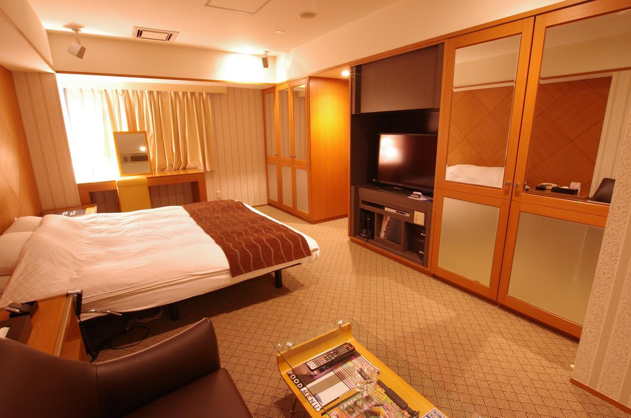 Blue Hotel Octa (Adults Only) Sapporo Exterior foto