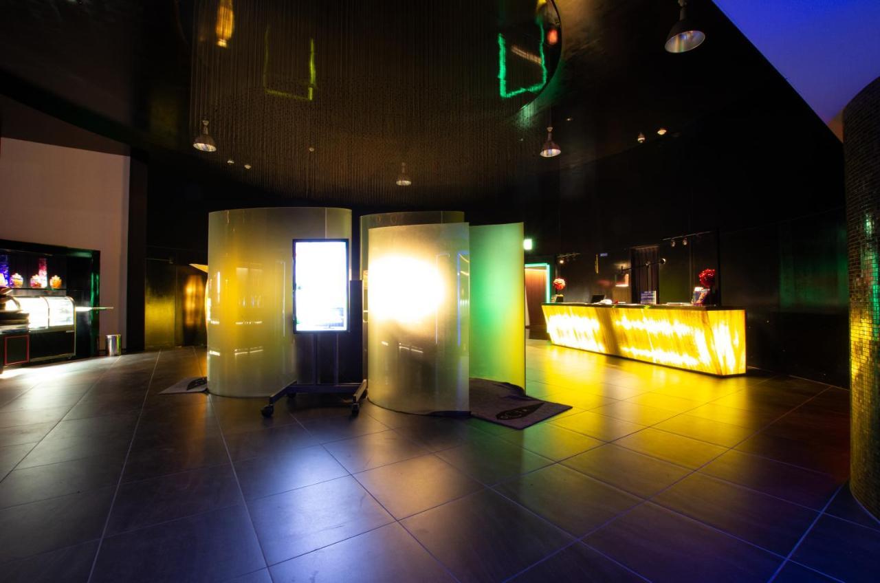 Blue Hotel Octa (Adults Only) Sapporo Exterior foto