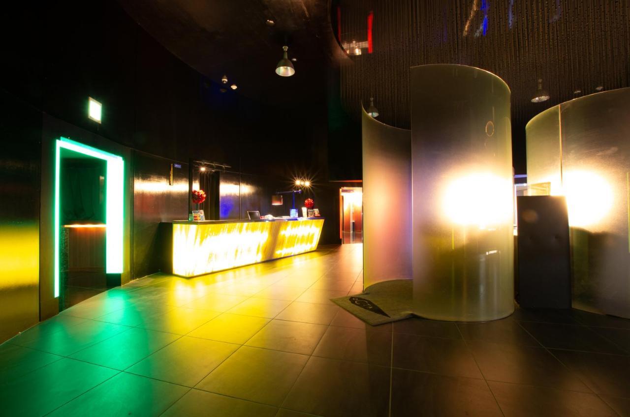 Blue Hotel Octa (Adults Only) Sapporo Exterior foto